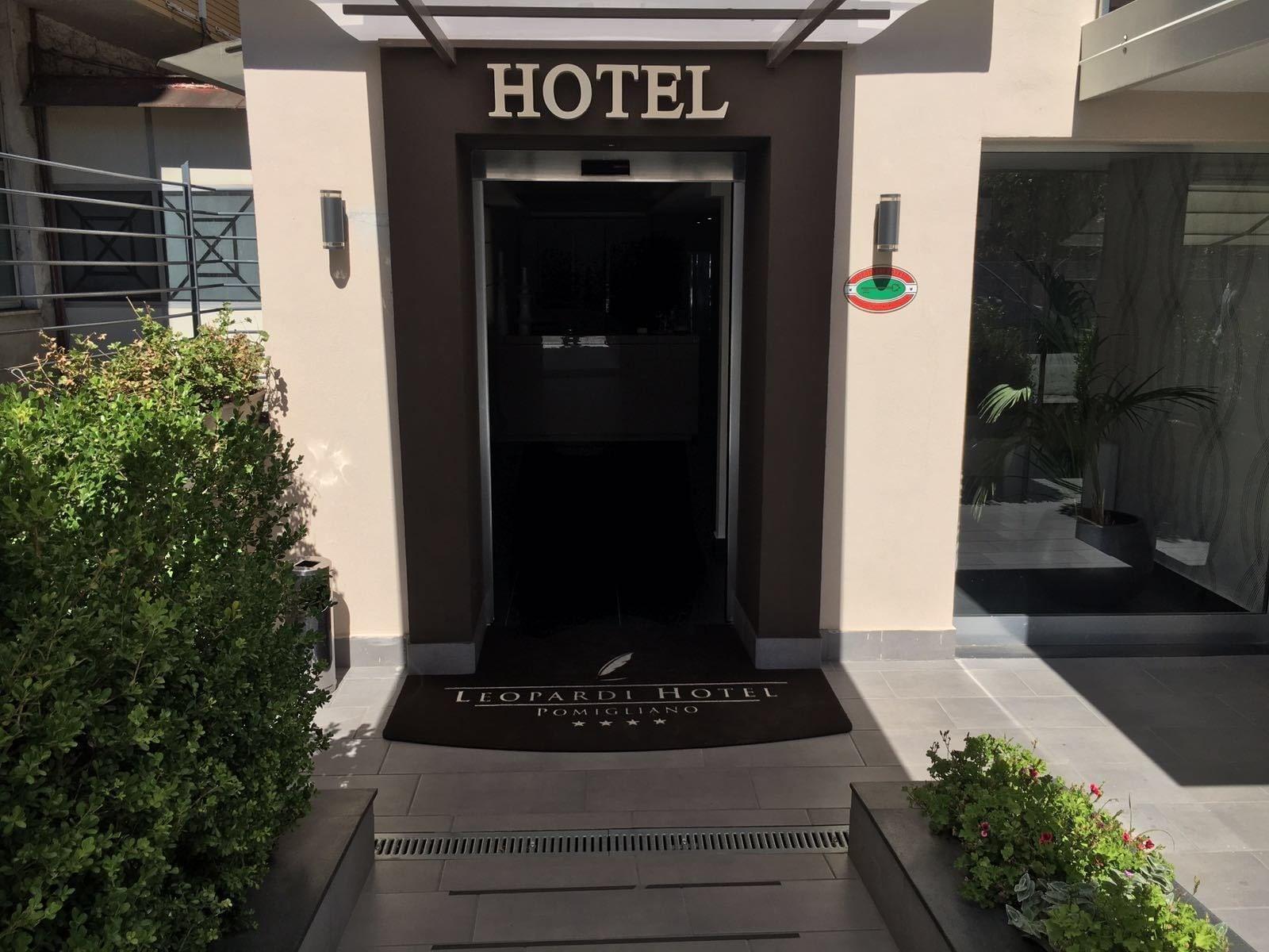Hotel Leopardi Pomigliano d'Arco Eksteriør billede