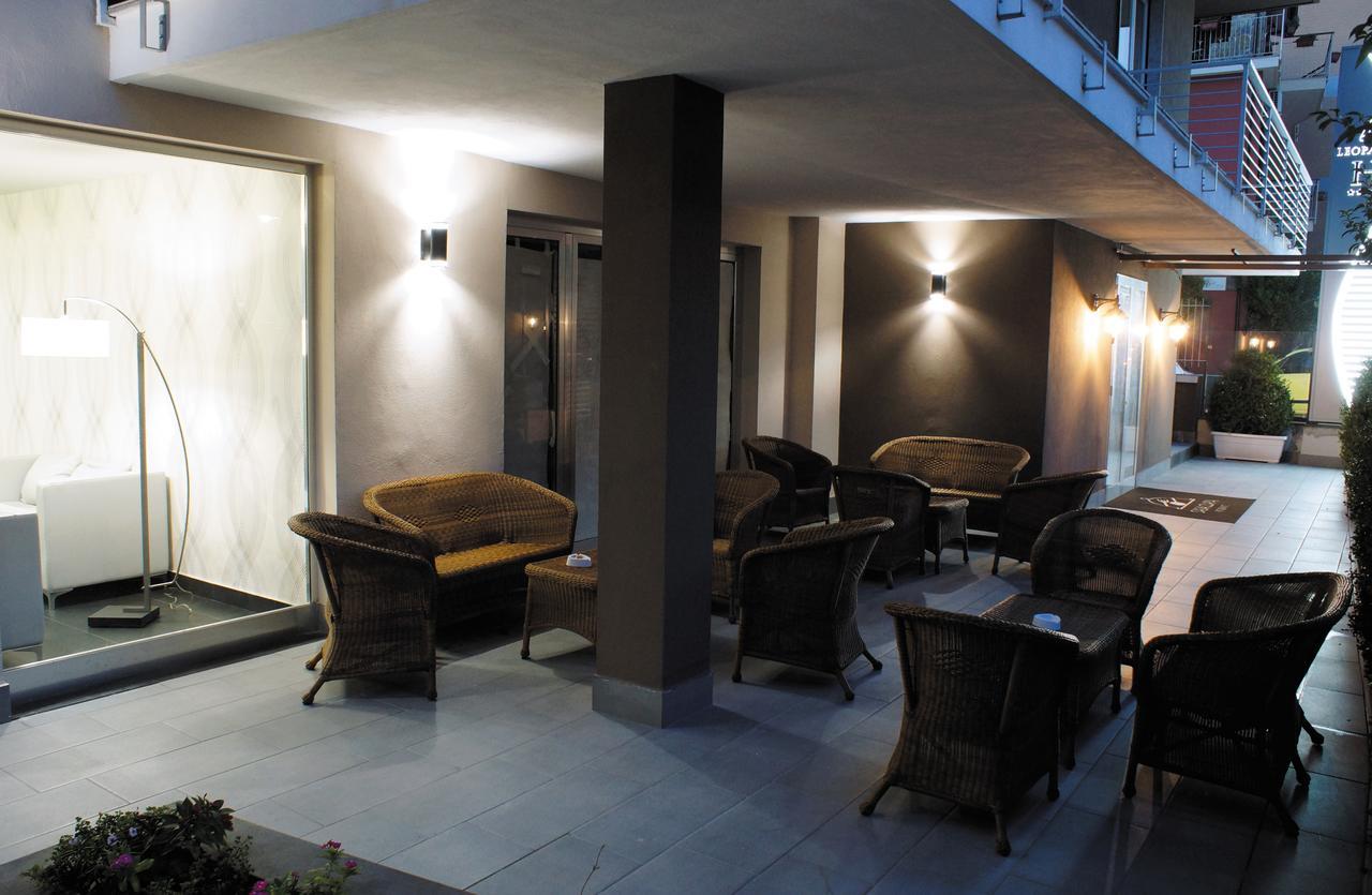 Hotel Leopardi Pomigliano d'Arco Eksteriør billede