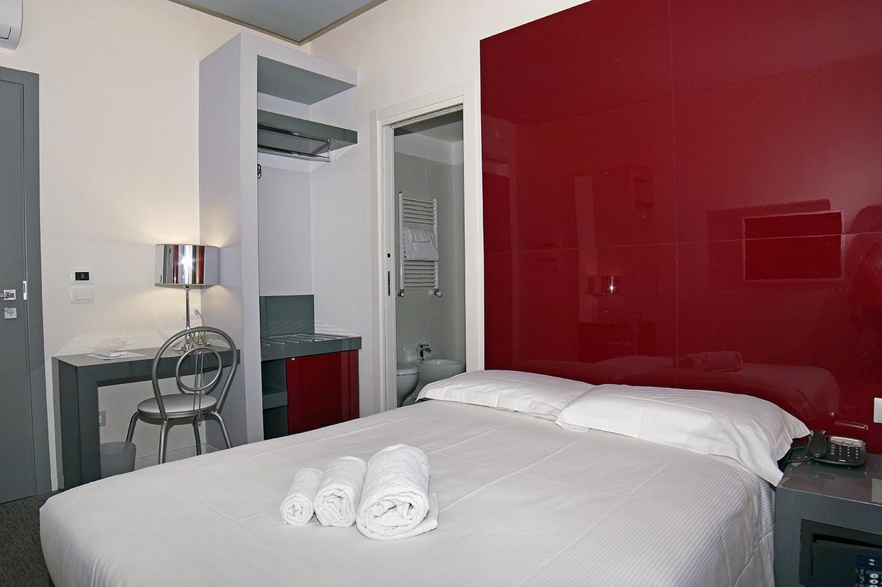 Hotel Leopardi Pomigliano d'Arco Eksteriør billede