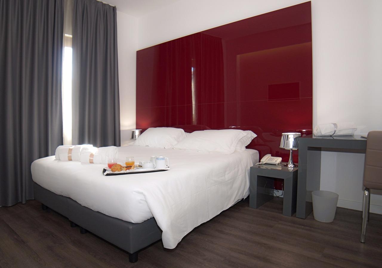 Hotel Leopardi Pomigliano d'Arco Eksteriør billede