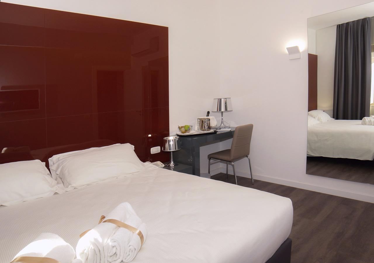 Hotel Leopardi Pomigliano d'Arco Eksteriør billede